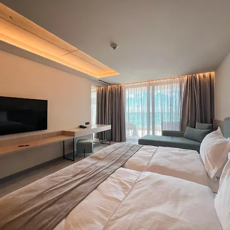 Hotel Grifid Noa 5*