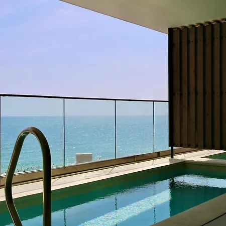 Grifid Noa ホテル