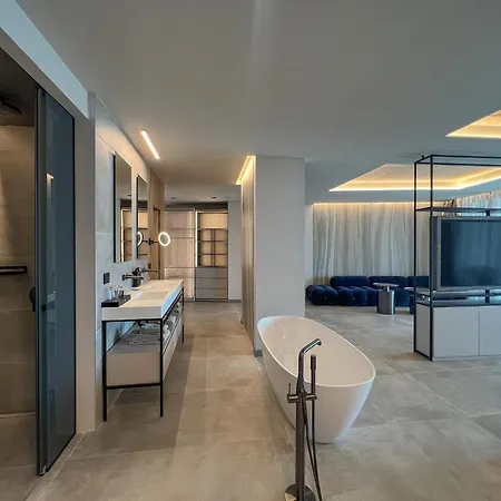 Grifid Noa ホテル