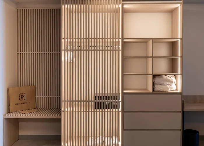 Grifid Noa Altın Kumlar